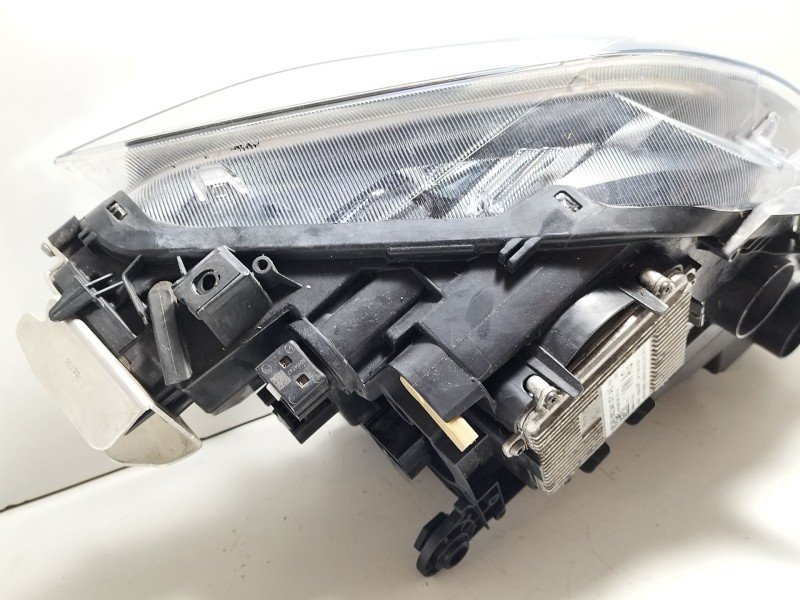 Recambio de faro derecho para seat ibiza v (kj1, kjg) 1.0 mpi referencia OEM IAM 6F1941008F  