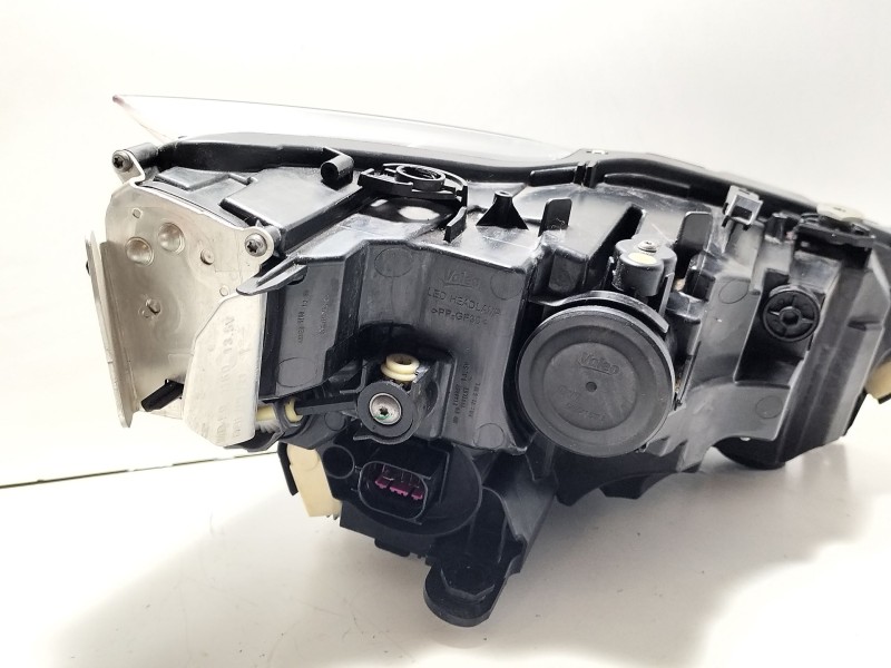 Recambio de faro izquierdo para seat ibiza v (kj1, kjg) 1.0 mpi referencia OEM IAM 6F1941007F  