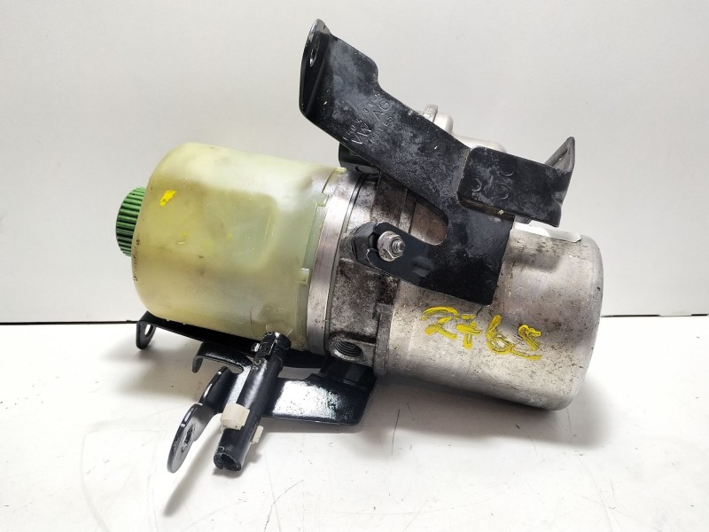 Recambio de bomba direccion para seat ibiza (6j5) 1.6 tdi referencia OEM IAM 6R0423156C  