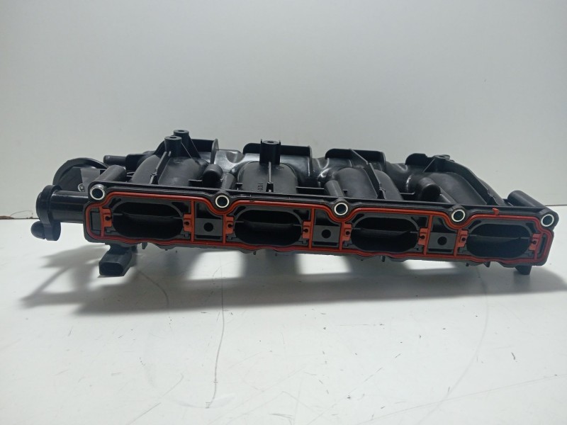 Recambio de colector admision para audi a5 (8t3) 2.0 tfsi referencia OEM IAM 06H133201AN  