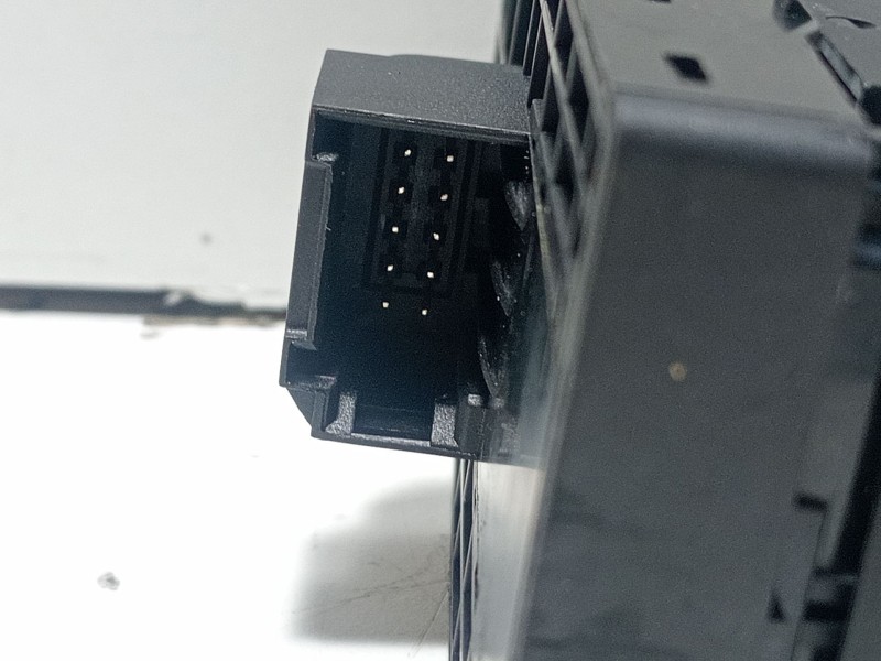 Recambio de mando elevalunas delantero izquierdo para volkswagen golf v (1k1) 1.4 tsi referencia OEM IAM QMP00624  