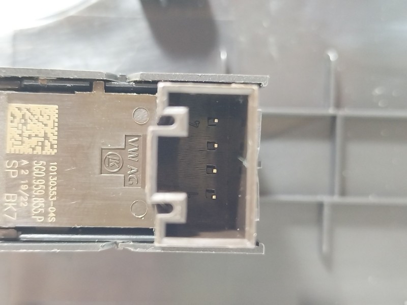 Recambio de mando elevalunas delantero derecho para seat ibiza v (kj1, kjg) 1.0 mpi referencia OEM IAM 5G0959855P  