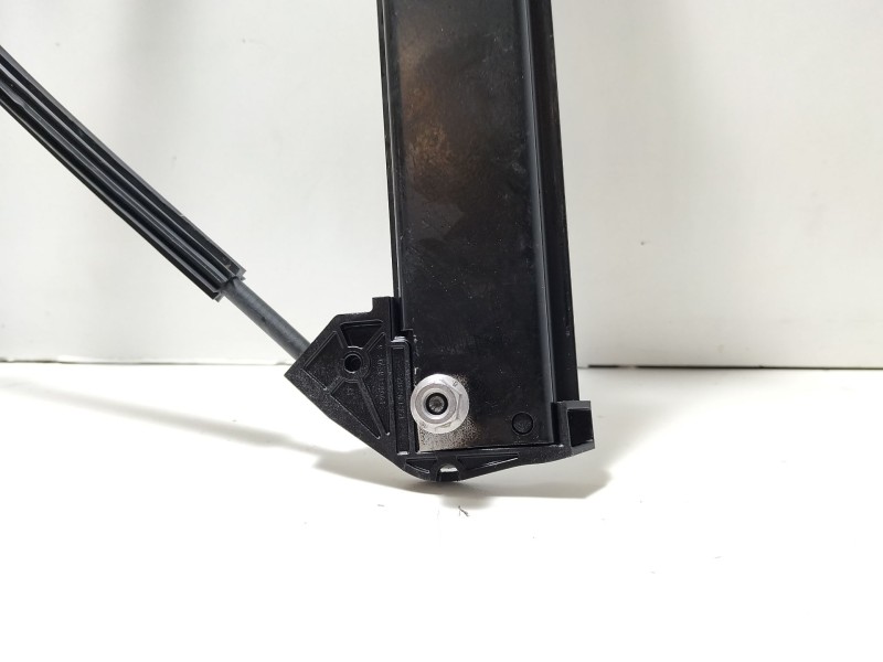 Recambio de elevalunas delantero izquierdo para seat ibiza v (kj1, kjg) 1.0 mpi referencia OEM IAM 6F0837461C  