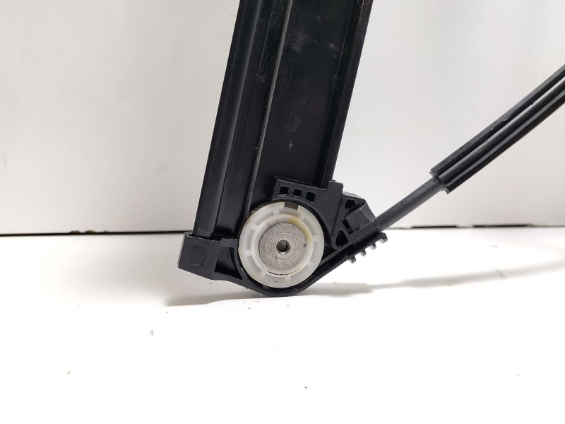 Recambio de elevalunas delantero izquierdo para seat ibiza v (kj1, kjg) 1.0 mpi referencia OEM IAM 6F0837461C  