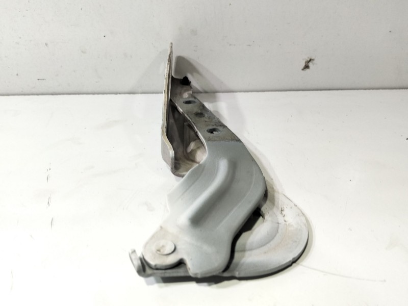 Recambio de bisagra de capot para seat ibiza v (kj1, kjg) 1.0 mpi referencia OEM IAM 6F0823301A  
