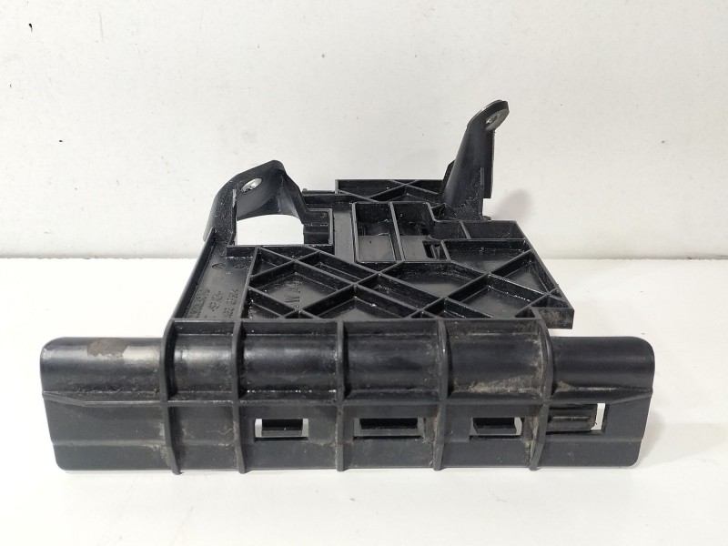 Recambio de moldura para seat ibiza v (kj1, kjg) 1.0 mpi referencia OEM IAM 2Q0906507D  