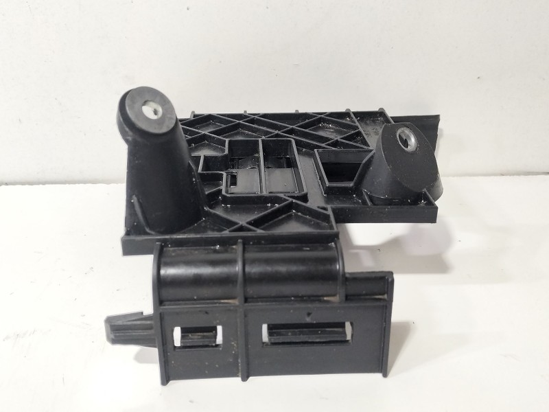 Recambio de moldura para seat ibiza v (kj1, kjg) 1.0 mpi referencia OEM IAM 2Q0906507D  