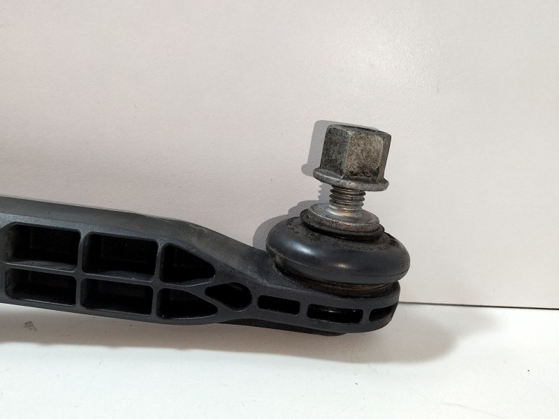 Recambio de tirante delantero izquierdo para seat ibiza v (kj1, kjg) 1.0 mpi referencia OEM IAM 2Q0411315  