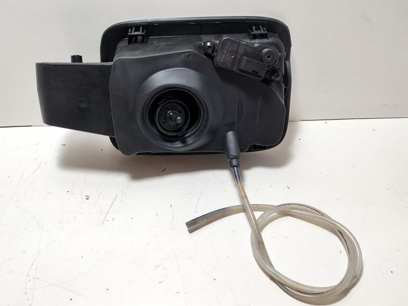Recambio de tapa exterior combustible para seat ibiza v (kj1, kjg) 1.0 mpi referencia OEM IAM 6F0809905J  