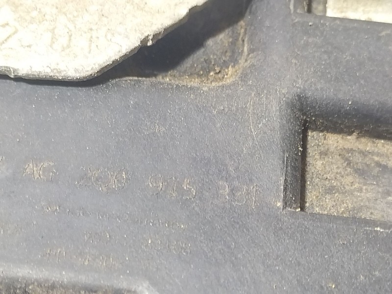 Recambio de soporte bateria para seat ibiza v (kj1, kjg) 1.0 mpi referencia OEM IAM 2Q0915331  