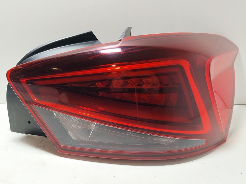 Recambio de piloto trasero derecho para seat ibiza v (kj1, kjg) 1.0 mpi referencia OEM IAM 6F0945208H  