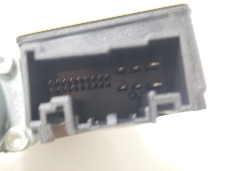 Recambio de motor elevalunas delantero derecho para seat ibiza v (kj1, kjg) 1.0 mpi referencia OEM IAM 2Q1959406E  