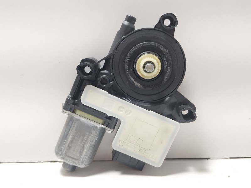 Recambio de motor elevalunas delantero derecho para seat ibiza v (kj1, kjg) 1.0 mpi referencia OEM IAM 2Q1959406E  