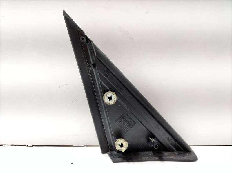 Recambio de moldura para seat ibiza v (kj1, kjg) 1.0 mpi referencia OEM IAM 6F0853274E  