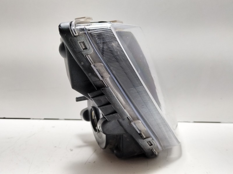 Recambio de faro antiniebla izquierdo para seat ibiza v (kj1, kjg) 1.0 mpi referencia OEM IAM 6F0941701A  