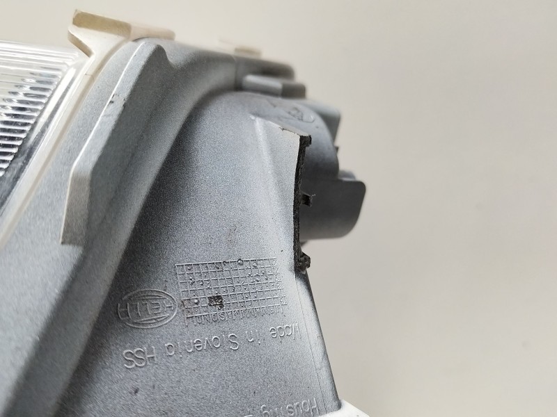 Recambio de faro antiniebla izquierdo para seat ibiza v (kj1, kjg) 1.0 mpi referencia OEM IAM 6F0941701A  