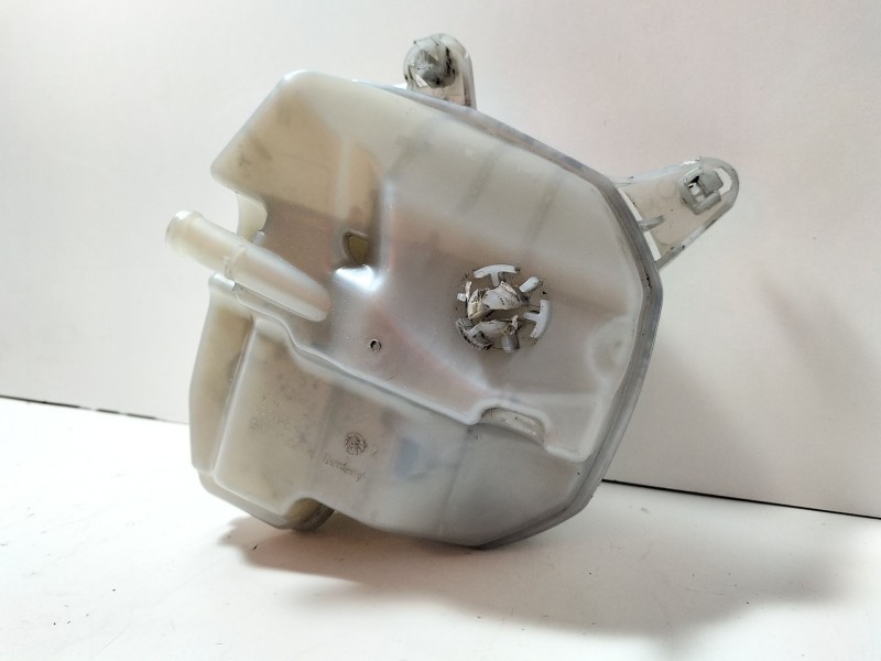 Recambio de deposito expansion para seat ibiza v (kj1, kjg) 1.0 mpi referencia OEM IAM 2Q0121407D  