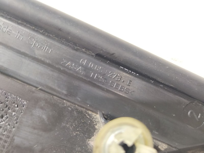 Recambio de moldura para seat ibiza v (kj1, kjg) 1.0 mpi referencia OEM IAM 6F0853273E  