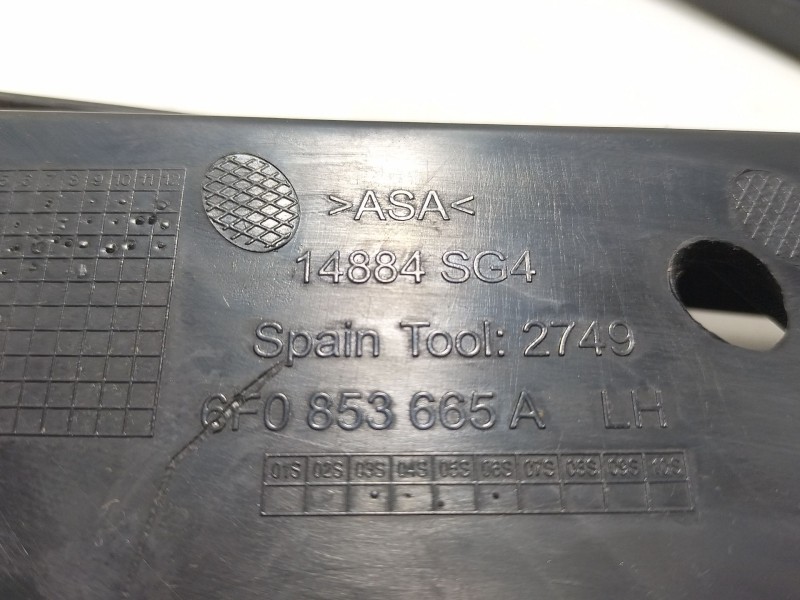 Recambio de rejilla paragolpes izquierda para seat ibiza v (kj1, kjg) 1.0 mpi referencia OEM IAM 6F0853665A  