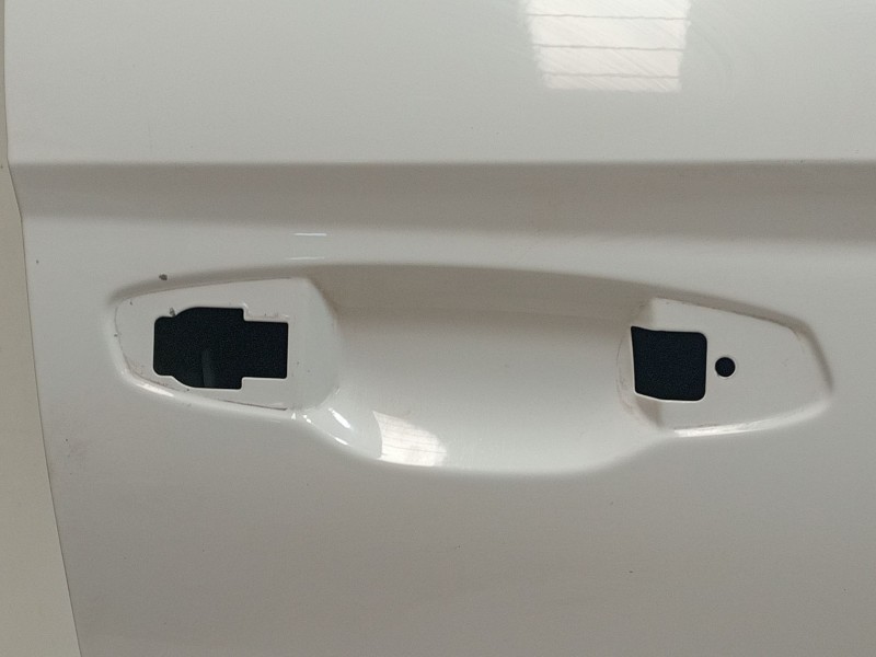 Recambio de puerta delantera derecha para seat ibiza v (kj1, kjg) 1.0 mpi referencia OEM IAM 6F9831052D  