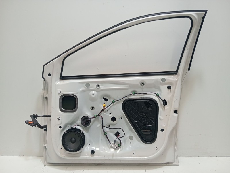 Recambio de puerta delantera derecha para seat ibiza v (kj1, kjg) 1.0 mpi referencia OEM IAM 6F9831052D  