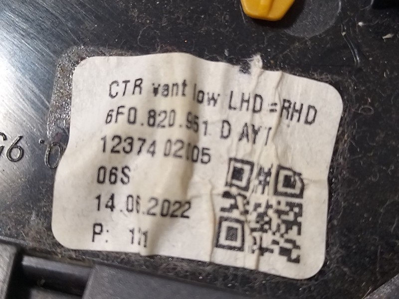 Recambio de rejilla aireadora para seat ibiza v (kj1, kjg) 1.0 mpi referencia OEM IAM 6F0820951D  