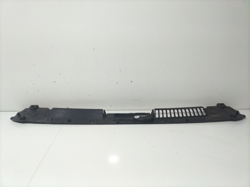 Recambio de molduras delanteras para seat ibiza v (kj1, kjg) 1.0 mpi referencia OEM IAM 6F0853655D  