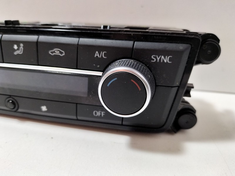 Recambio de mando calefaccion / aire acondicionado para seat ibiza v (kj1, kjg) 1.0 mpi referencia OEM IAM 6F0907044H  