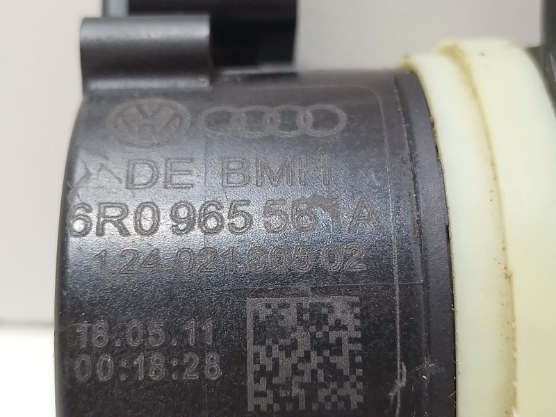 Recambio de bomba agua para seat ibiza v (kj1, kjg) 1.0 mpi referencia OEM IAM 6R0965561A  
