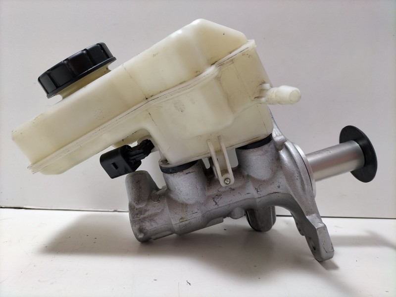 Recambio de bomba freno para seat ibiza v (kj1, kjg) 1.0 mpi referencia OEM IAM 2Q1611301A  