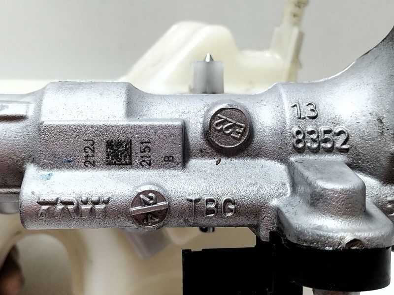 Recambio de bomba freno para seat ibiza v (kj1, kjg) 1.0 mpi referencia OEM IAM 2Q1611301A  