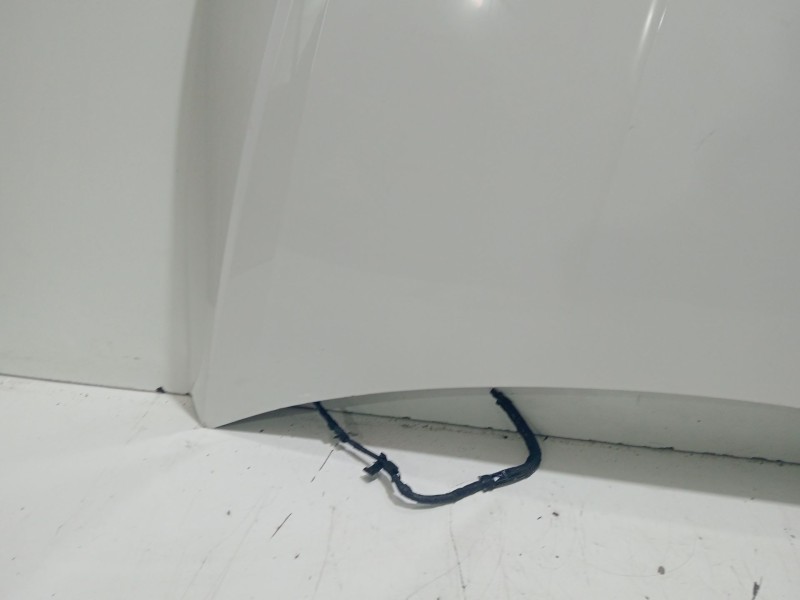 Recambio de capot para seat ibiza v (kj1, kjg) 1.0 mpi referencia OEM IAM 6F0823031D  