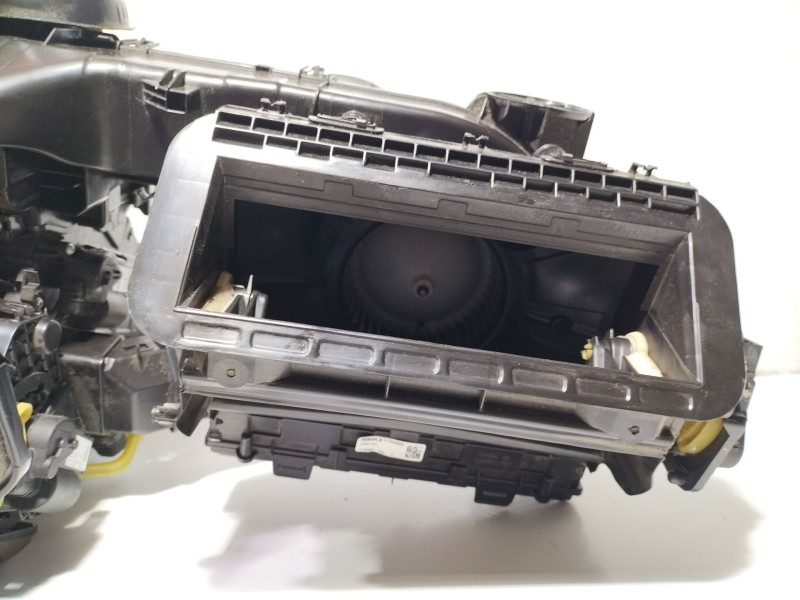 Recambio de calefaccion entera normal para seat ibiza v (kj1, kjg) 1.0 mpi referencia OEM IAM 2Q1816005AE  