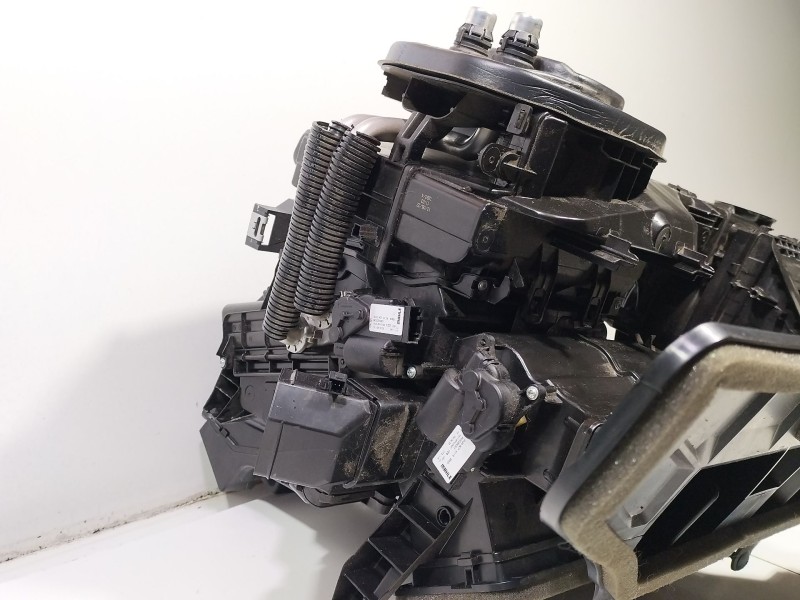 Recambio de calefaccion entera normal para seat ibiza v (kj1, kjg) 1.0 mpi referencia OEM IAM 2Q1816005AE  