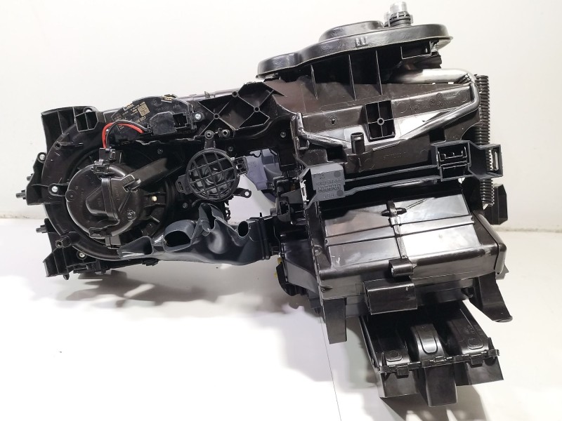 Recambio de calefaccion entera normal para seat ibiza v (kj1, kjg) 1.0 mpi referencia OEM IAM 2Q1816005AE  