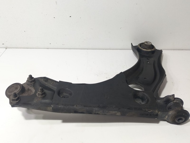 Recambio de brazo suspension inferior delantero izquierdo para seat ibiza v (kj1, kjg) 1.0 mpi referencia OEM IAM 2Q0407151D  