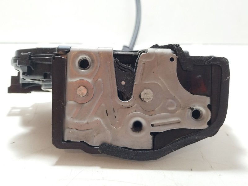 Recambio de cerradura puerta trasera derecha para seat ibiza v (kj1, kjg) 1.0 mpi referencia OEM IAM 10A839016B  