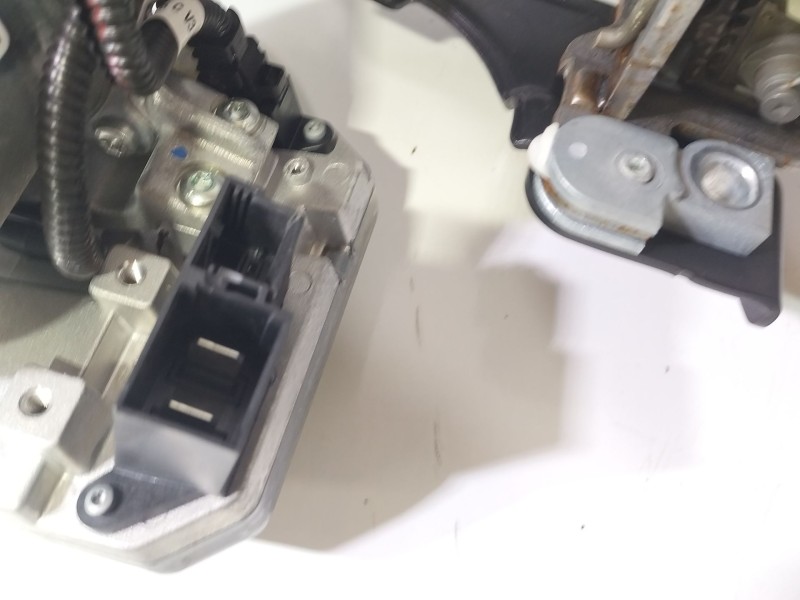 Recambio de columna direccion para seat ibiza v (kj1, kjg) 1.0 mpi referencia OEM IAM 2Q1423510BG  