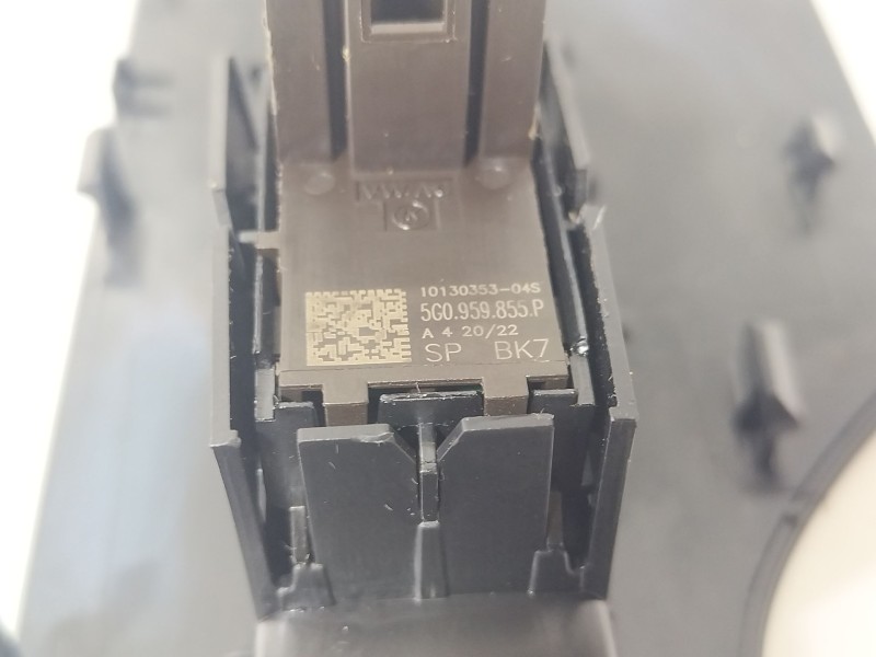 Recambio de mando elevalunas trasero izquierdo para seat ibiza v (kj1, kjg) 1.0 mpi referencia OEM IAM 5Q0959855P  