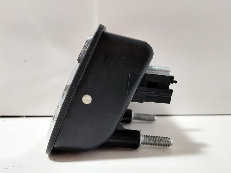 Recambio de maneta exterior porton para seat ibiza v (kj1, kjg) 1.0 mpi referencia OEM IAM 6F0827565  