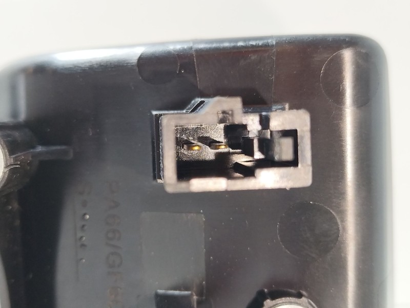 Recambio de maneta exterior porton para seat ibiza v (kj1, kjg) 1.0 mpi referencia OEM IAM 6F0827565  