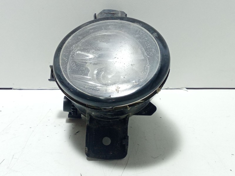 Recambio de faro antiniebla derecho para renault clio iii grandtour (kr0/1_) 1.5 dci referencia OEM IAM 8200002470  