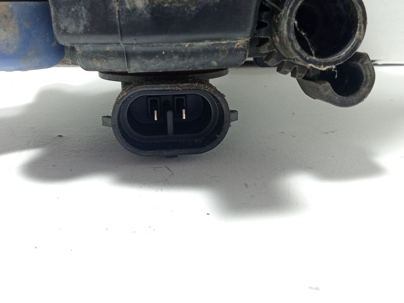 Recambio de faro antiniebla derecho para renault clio iii grandtour (kr0/1_) 1.5 dci referencia OEM IAM 8200002470  