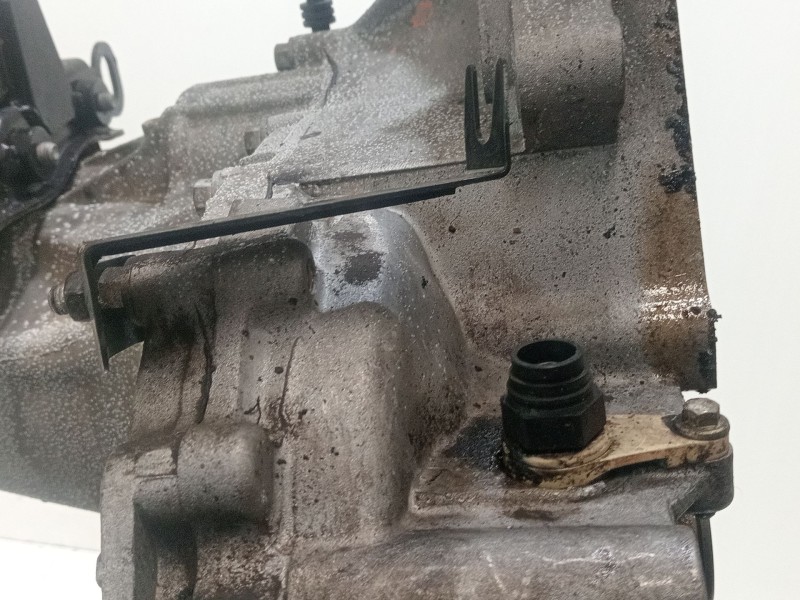 Recambio de caja cambios para mg zr 2.0 td referencia OEM IAM zr 2.0td  