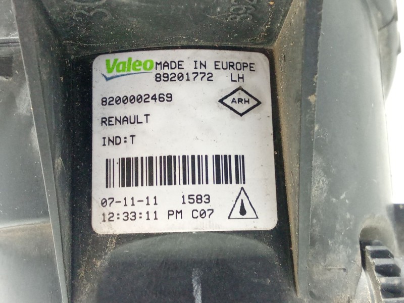 Recambio de faro antiniebla izquierdo para renault clio iii grandtour (kr0/1_) 1.5 dci referencia OEM IAM 8200002469  