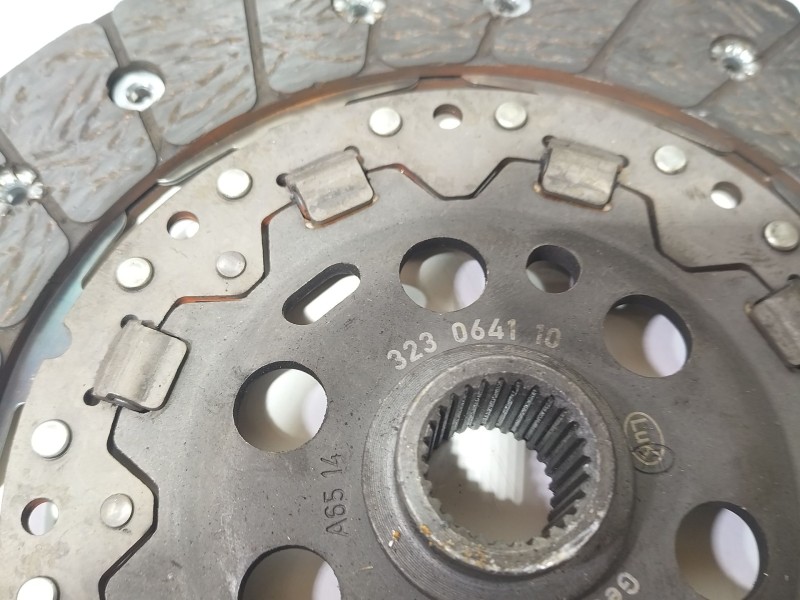 Recambio de kit embrague para seat altea xl (5p5) 1.9 tdi referencia OEM IAM 123042610  