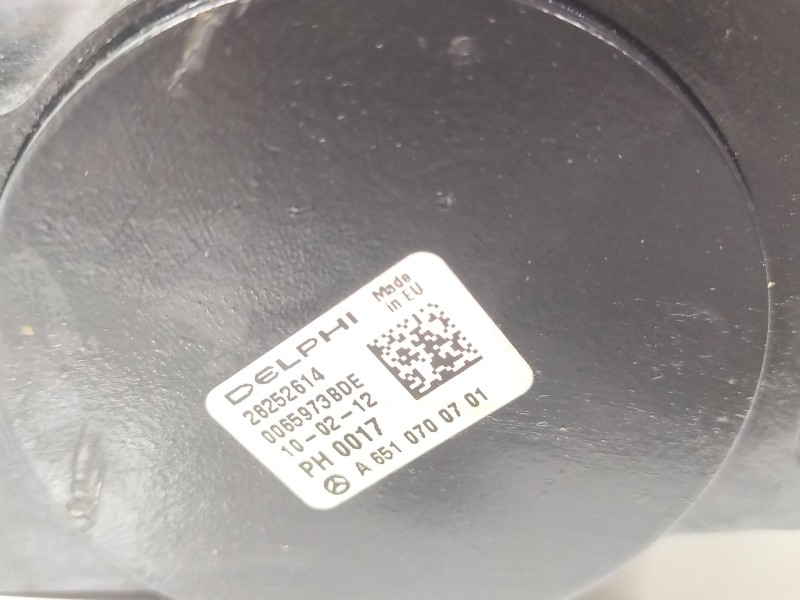 Recambio de bomba inyeccion para mercedes-benz clase c (w204) c 200 cdi (204.001) referencia OEM IAM A6510700701  