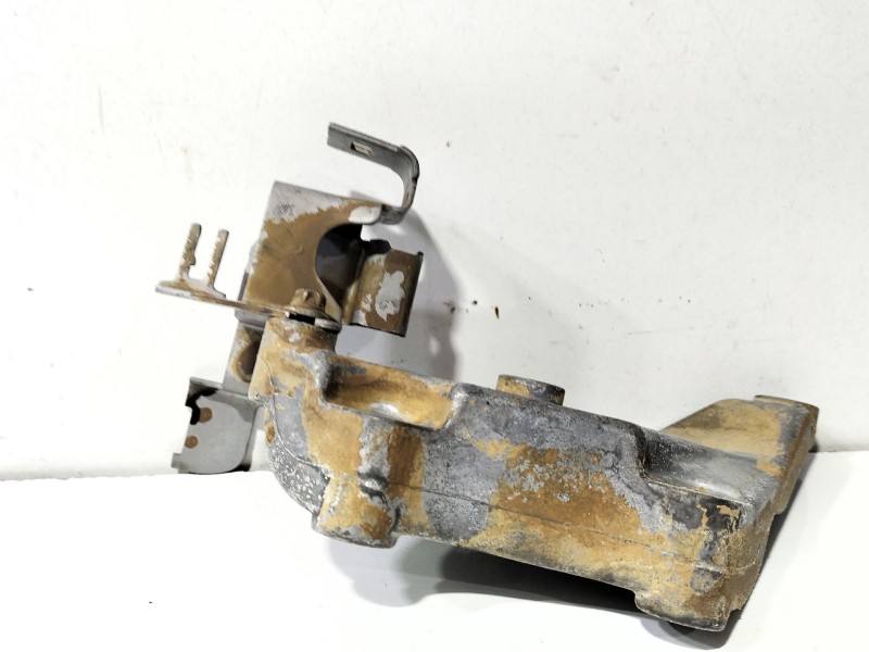 Recambio de soporte motor para mercedes-benz clase c (w204) c 200 cdi (204.001) referencia OEM IAM A6510940039  