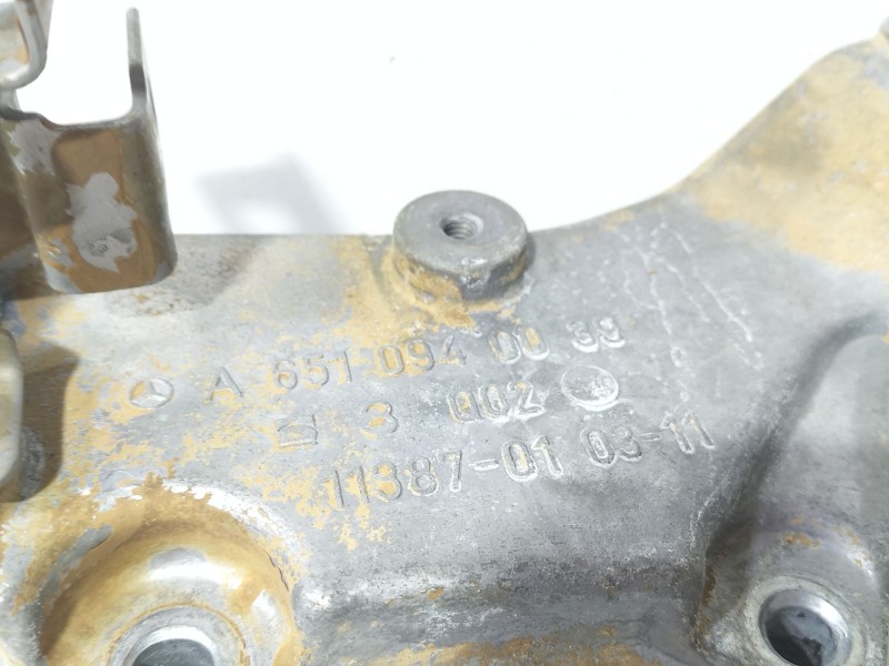 Recambio de soporte motor para mercedes-benz clase c (w204) c 200 cdi (204.001) referencia OEM IAM A6510940039  