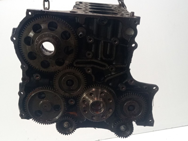 Recambio de bloque para mercedes-benz clase c (w205) c 200 d (205.007) referencia OEM IAM 651913  